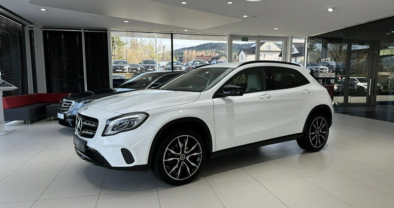 Mercedes-Benz GLA cena 98900 przebieg: 60228, rok produkcji 2018 z Piastów małe 781